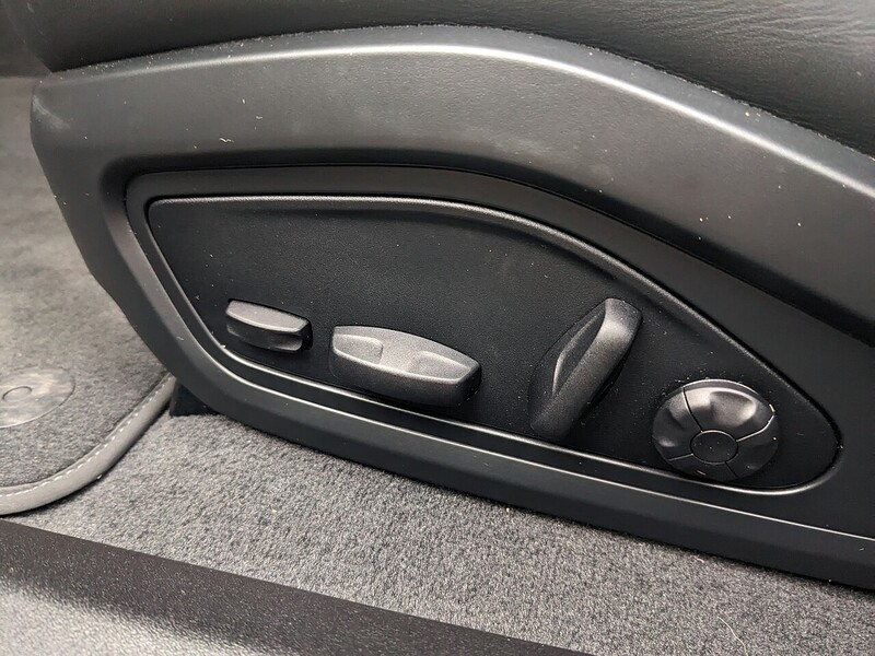 Used Porsche Taycan 2023 for sale - 76919773: Photo 25