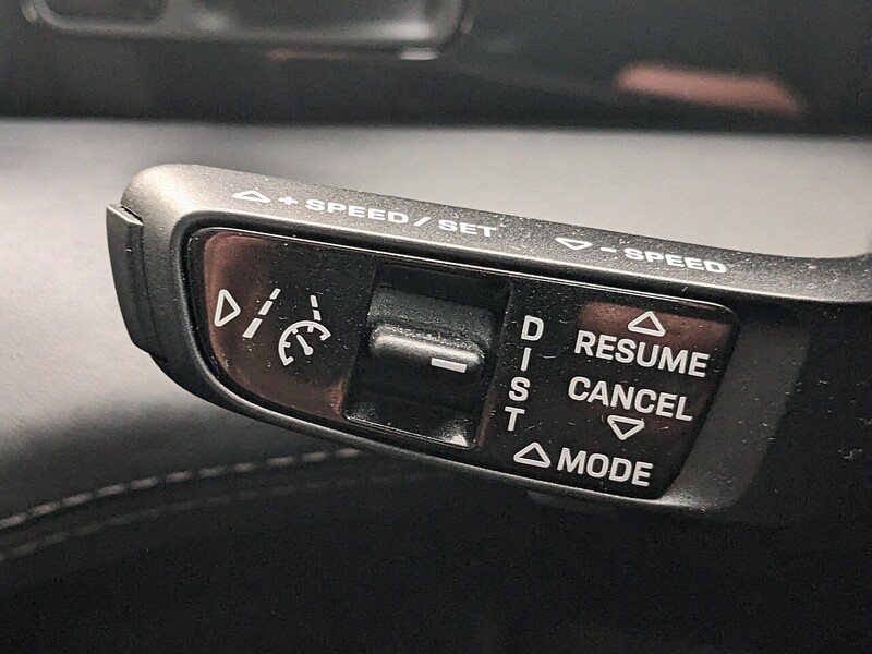 Used Porsche Taycan 2023 for sale - 76919773: Photo 31