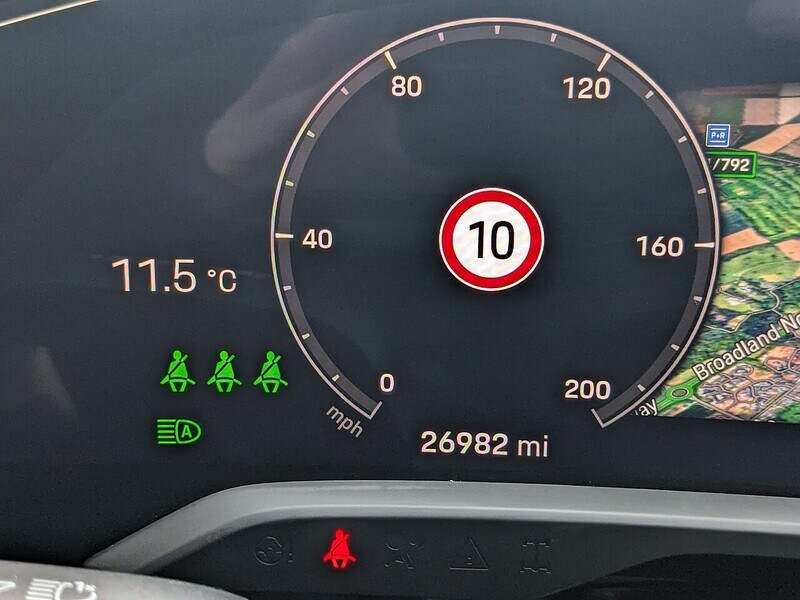 Used Porsche Taycan 2023 for sale - 76919773: Photo 44