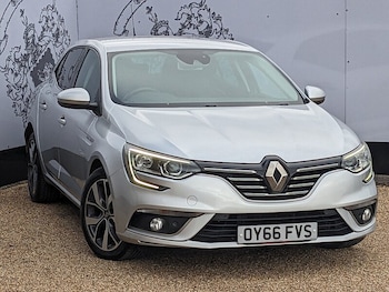 Used Renault Megane 2016 for sale - 79151565: Photo