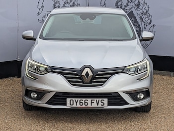 Used Renault Megane 2016 for sale - 79151565: Photo