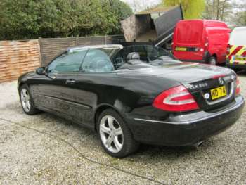 Used Mercedes-Benz CLK 2004 for sale - 70620211: Photo