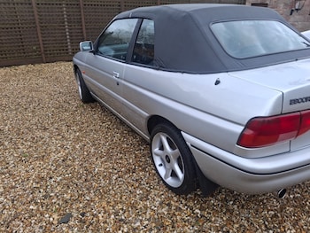 Used Ford Escort 1993 for sale - 78191063: Photo