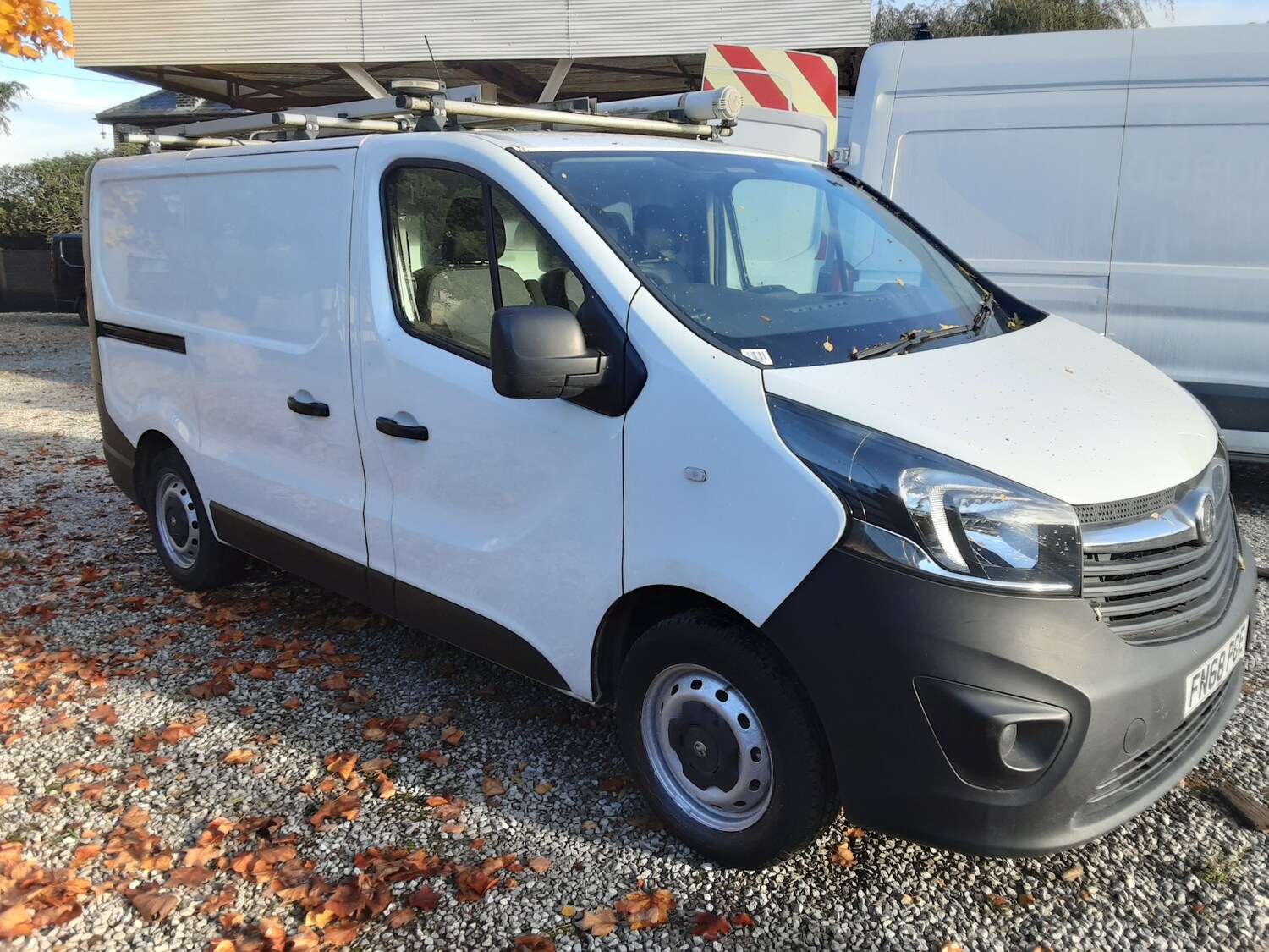 Used Vauxhall Vivaro 2018 for sale - 76422431: Photo 3