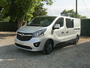 Used Vauxhall Vivaro 2018 for sale - 79330839: Photo