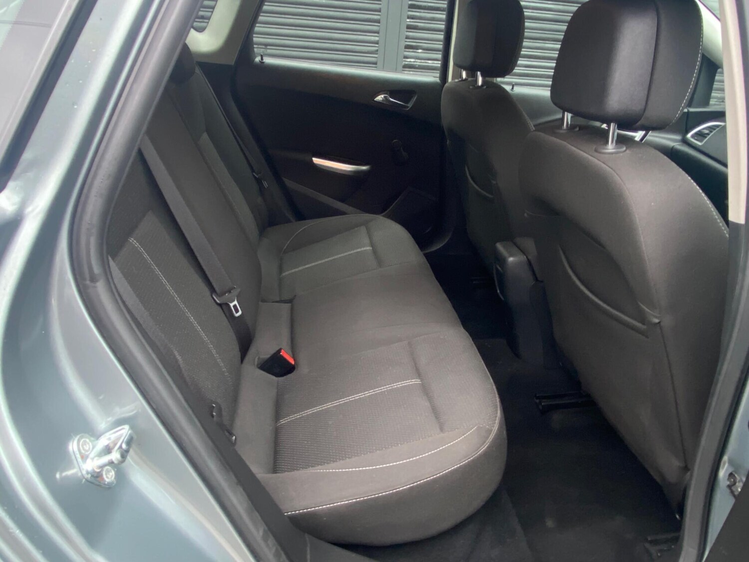 Used Vauxhall Astra for sale - 77864780: Photo 19