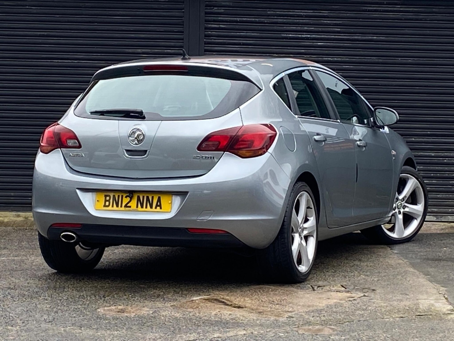 Used Vauxhall Astra for sale - 77864780: Photo 3