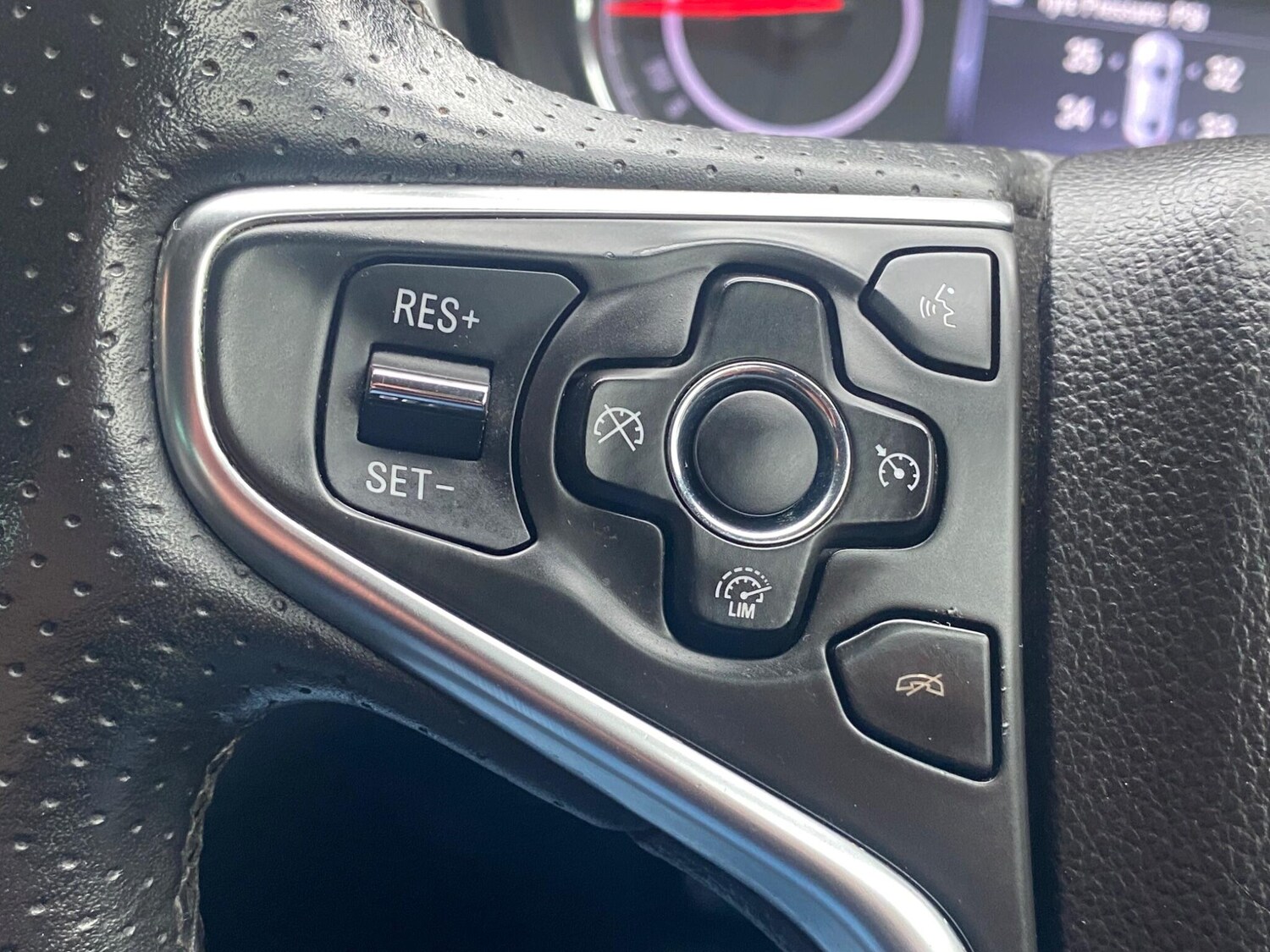 Used Vauxhall Insignia for sale - 77864802: Photo 38