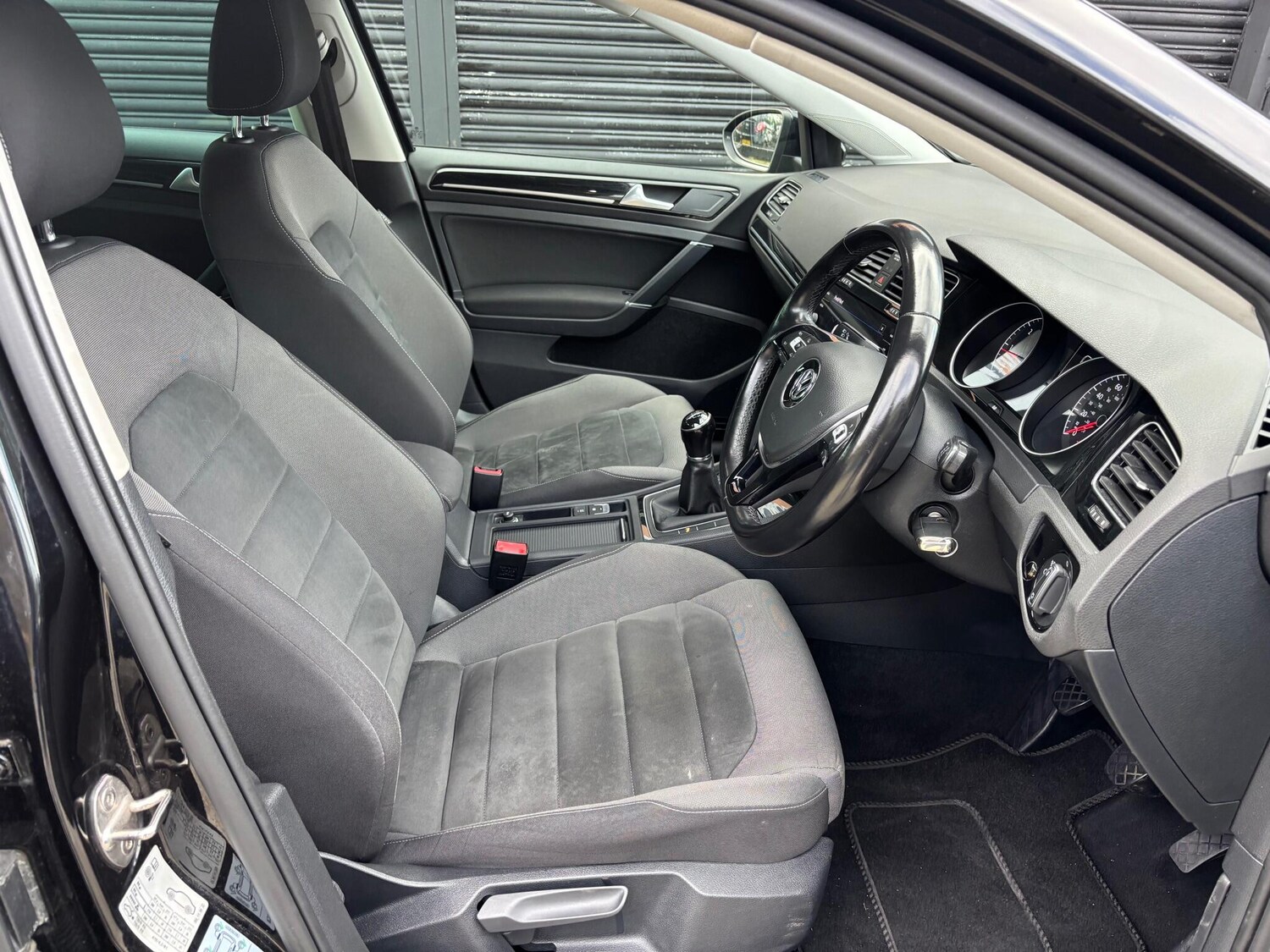 Used Volkswagen Golf for sale - 77864777: Photo 16