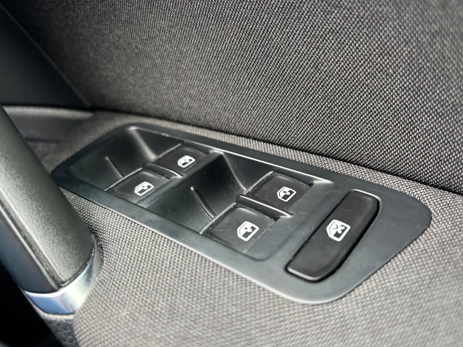 Used Volkswagen Golf for sale - 77864777: Photo 37