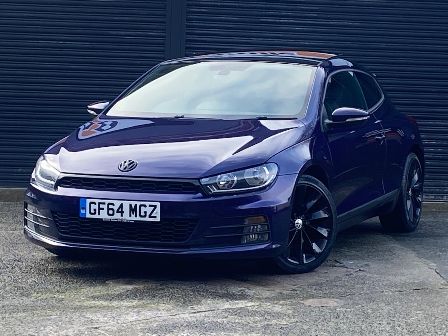 Used Volkswagen Scirocco for sale - 77864764: Photo 2
