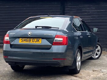 Used Skoda Octavia 2018 for sale - 77864810: Photo