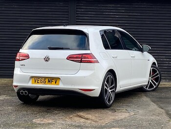 Used Volkswagen Golf 2017 for sale - 78573684: Photo