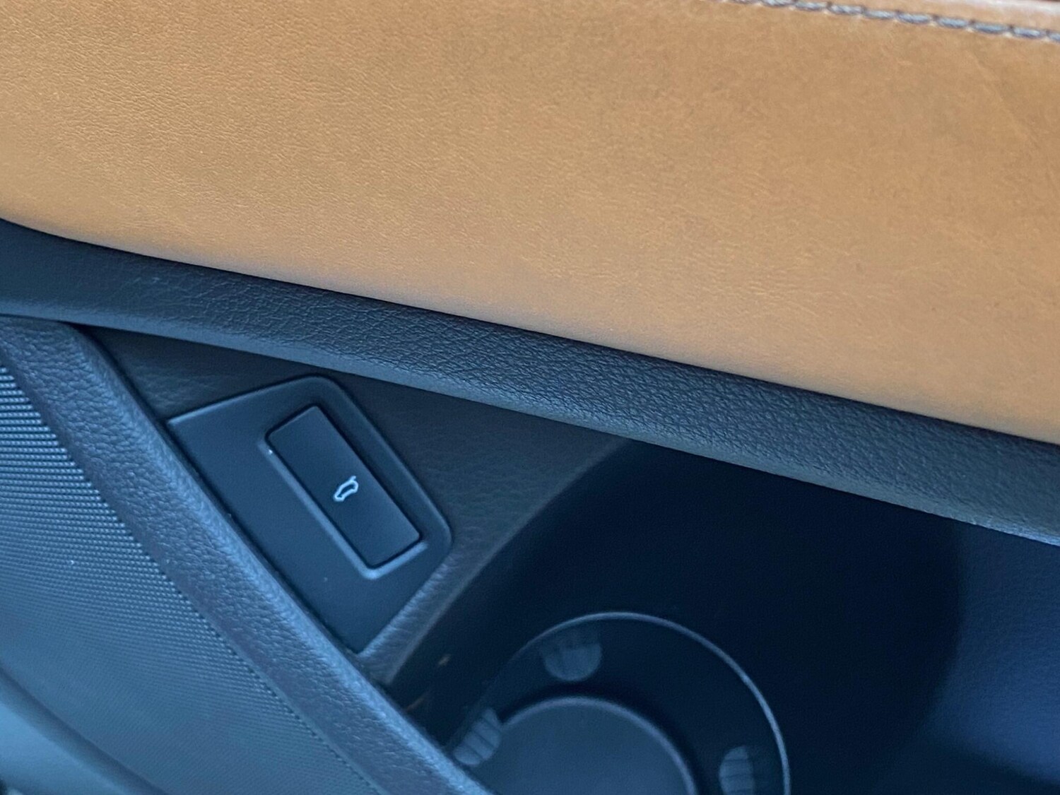 Used Audi Q7 for sale - 77864763: Photo 44