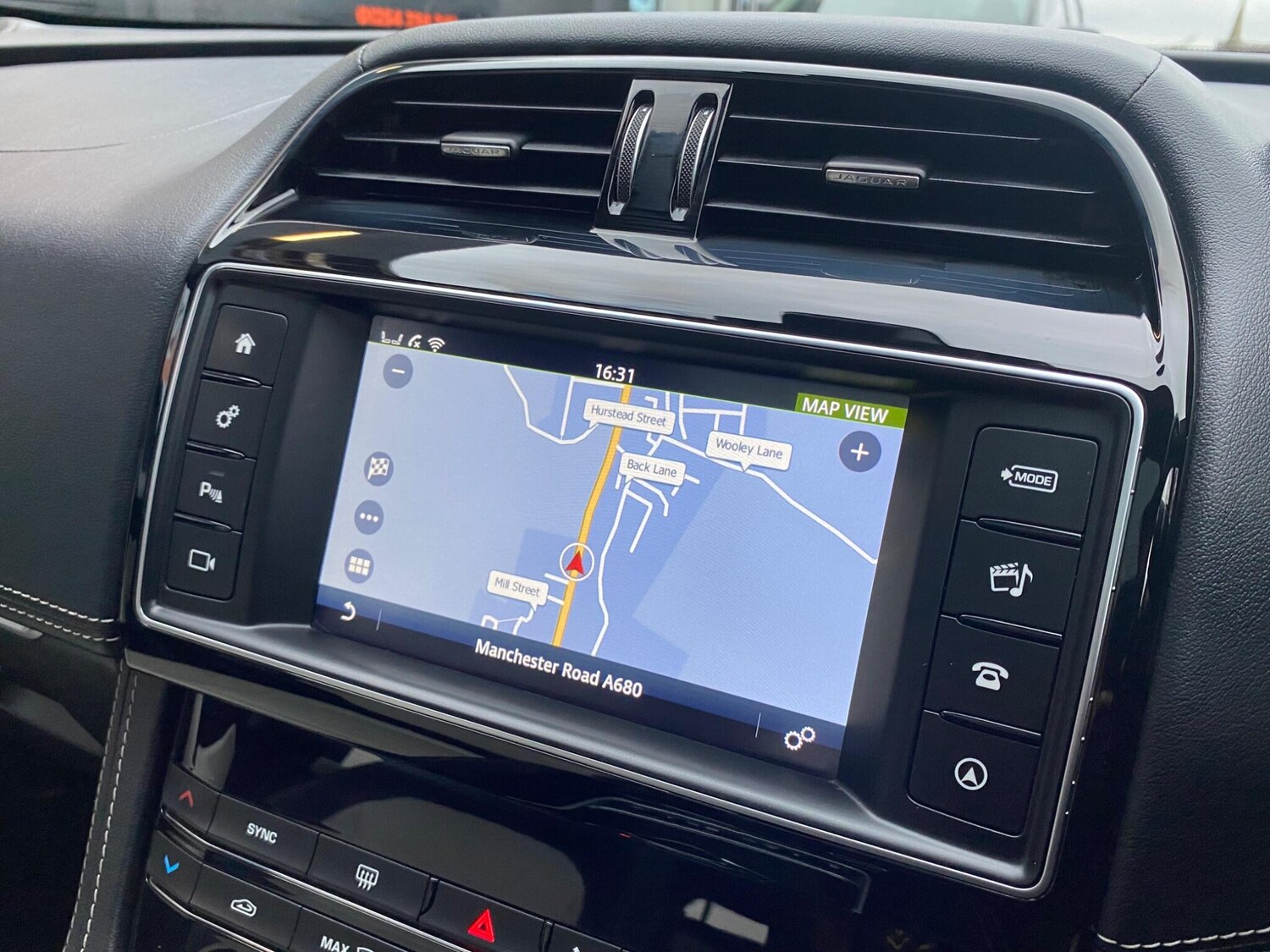 Used Jaguar F-Pace for sale - 77864791: Photo 34