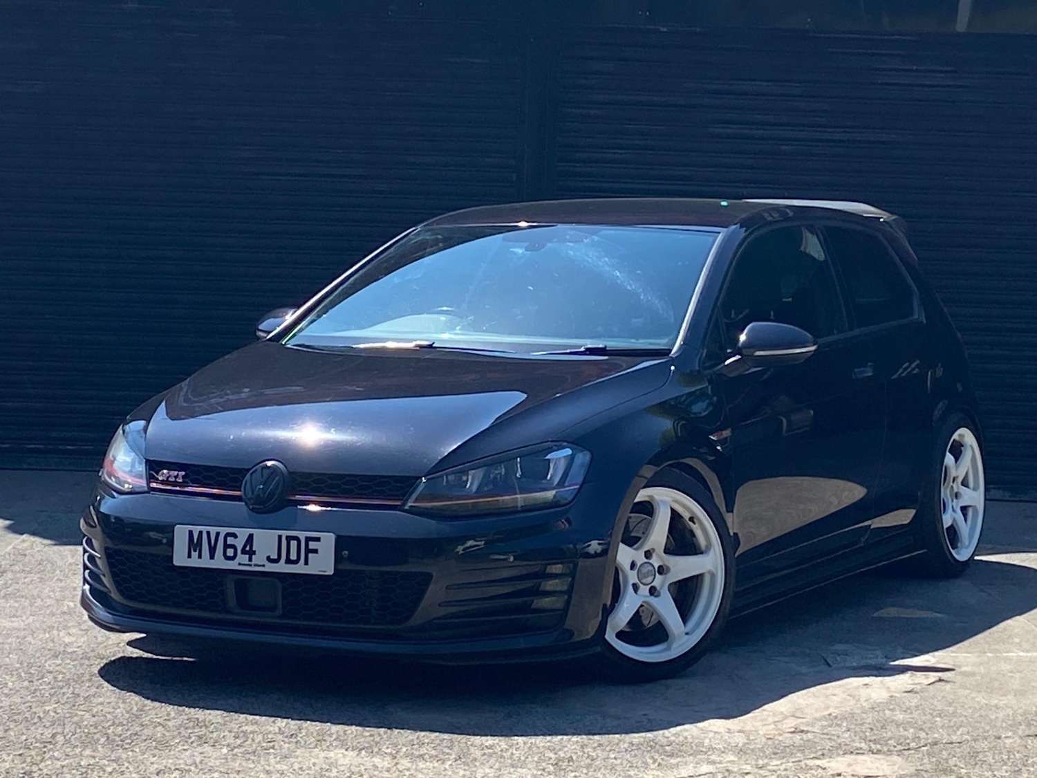 Used Volkswagen Golf for sale - 77864768: Photo 2