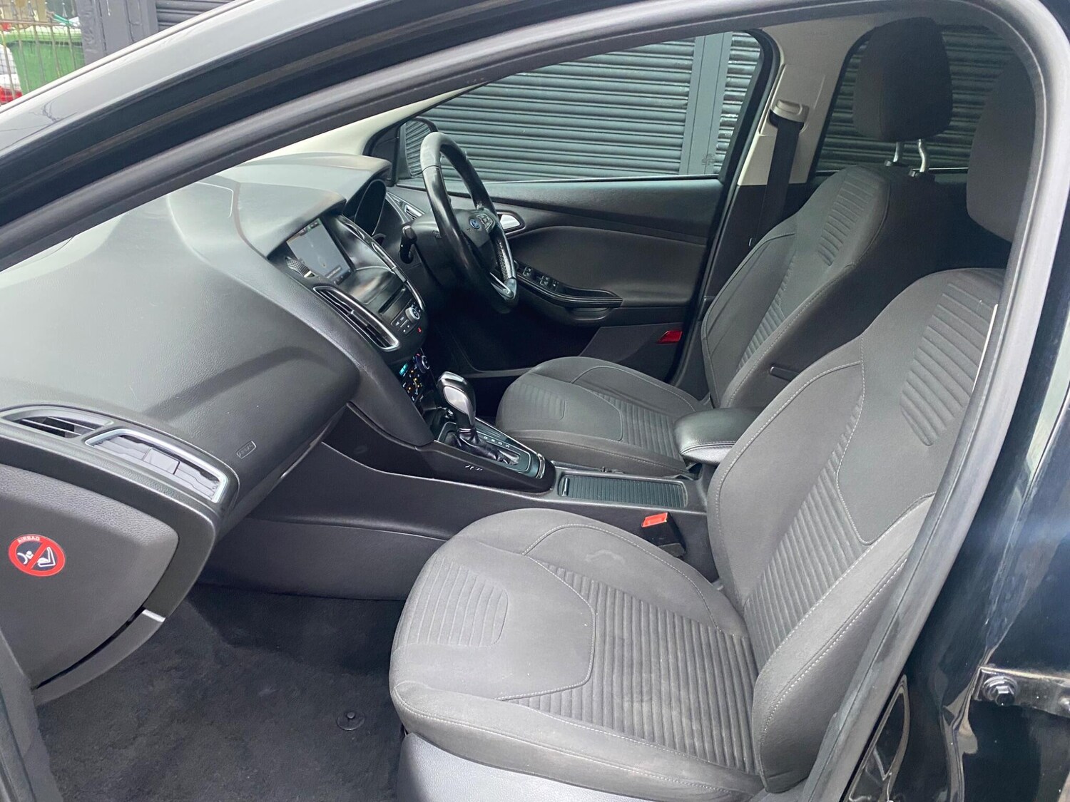 Used Ford Focus for sale - 77864804: Photo 11