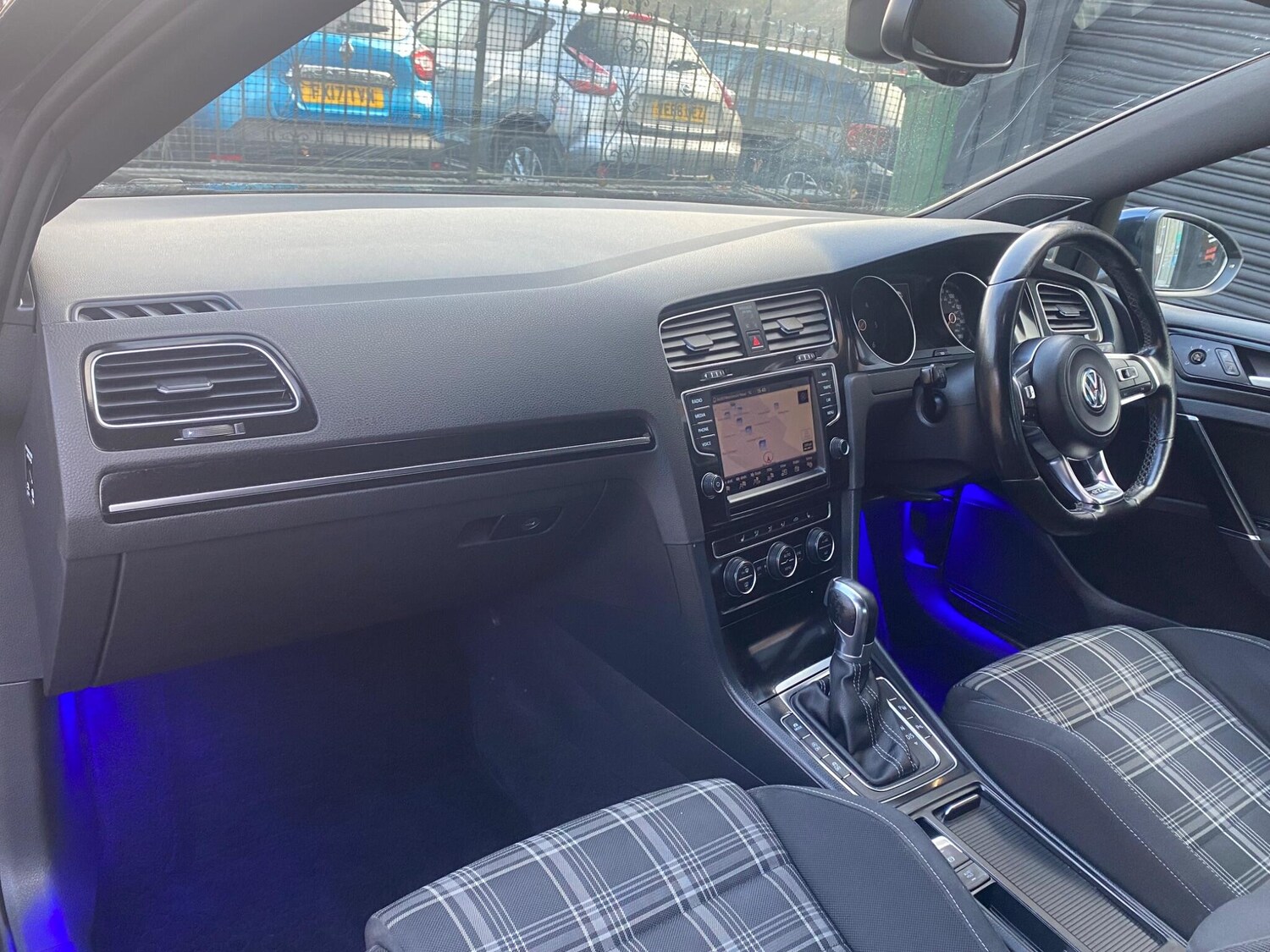 Used Volkswagen Golf for sale - 77864795: Photo 32