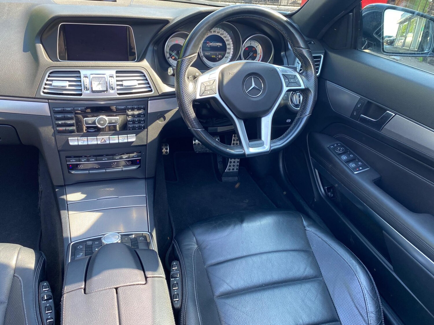 Used Mercedes-Benz E Class for sale - 77864807: Photo 10