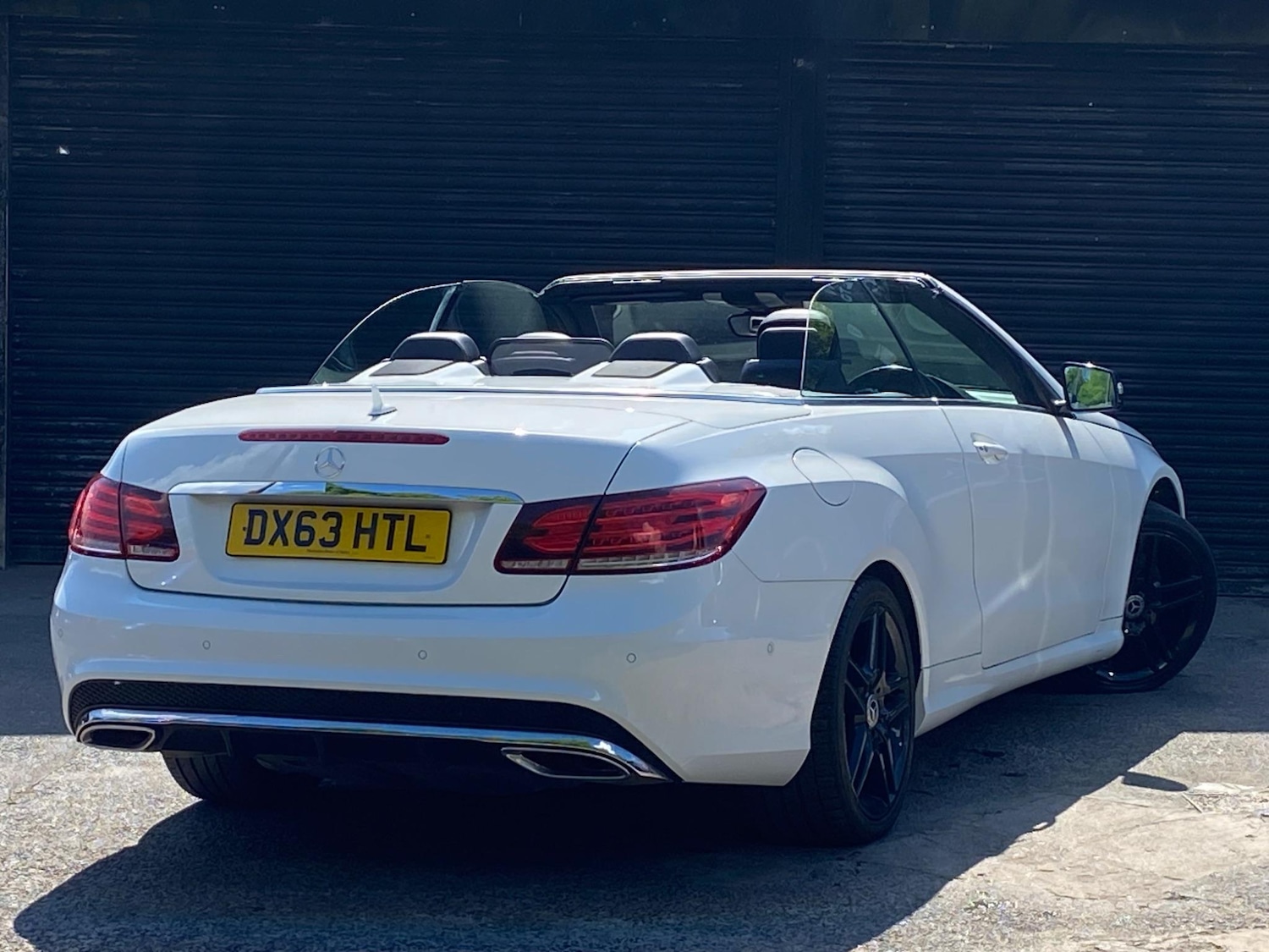 Used Mercedes-Benz E Class for sale - 77864807: Photo 3