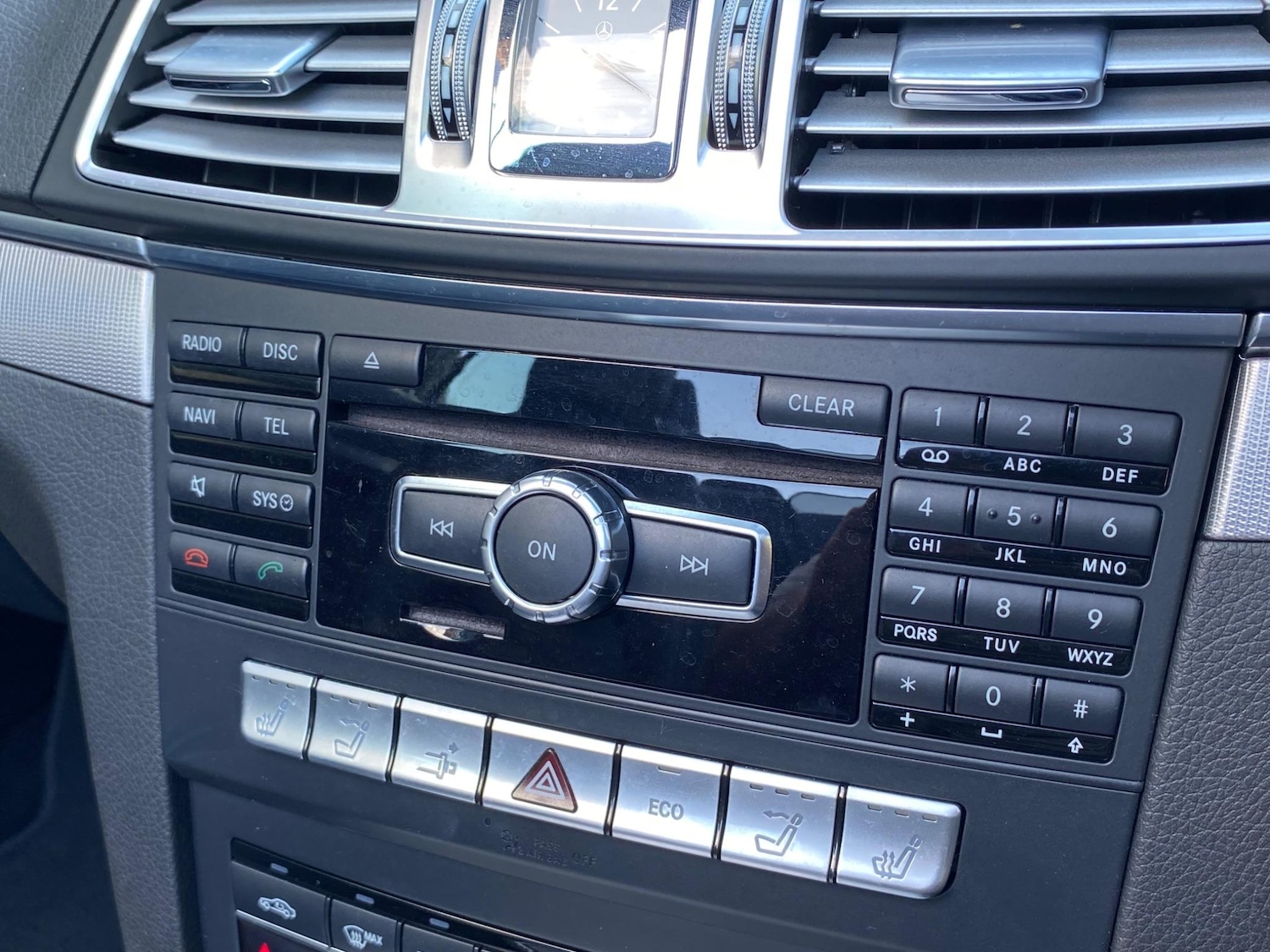 Used Mercedes-Benz E Class for sale - 77864807: Photo 38