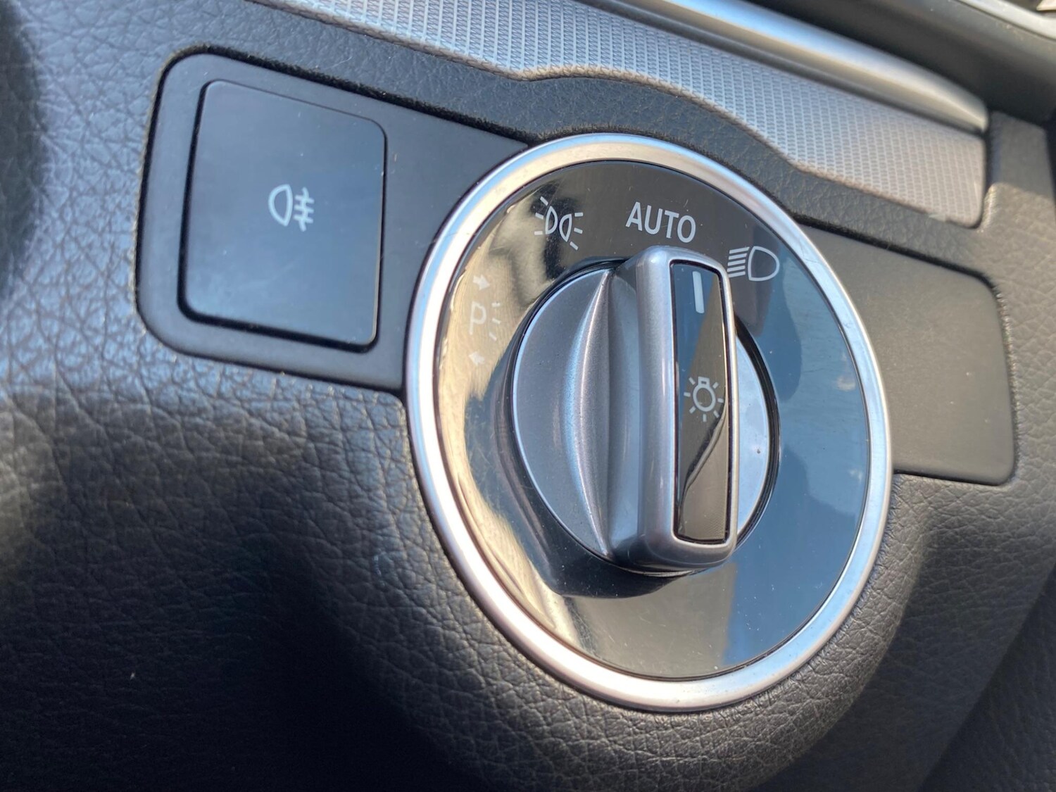 Used Mercedes-Benz E Class for sale - 77864807: Photo 42