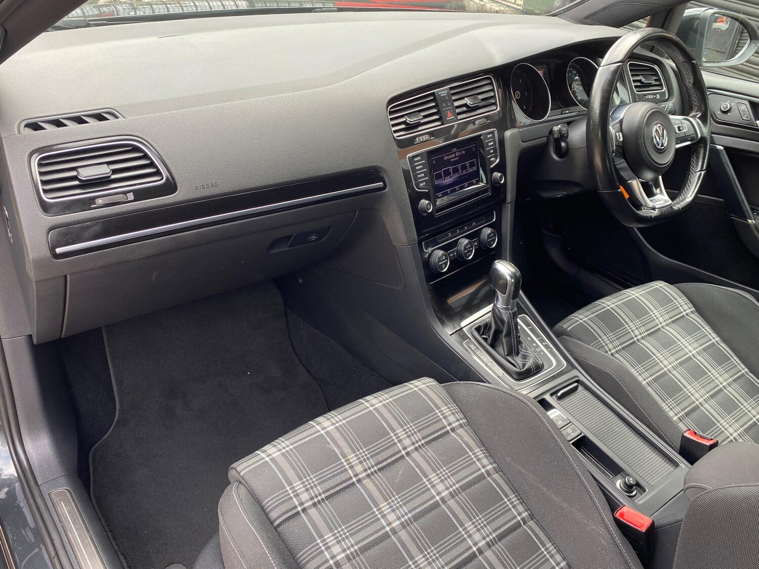 Used Volkswagen Golf for sale - 77864798: Photo 10