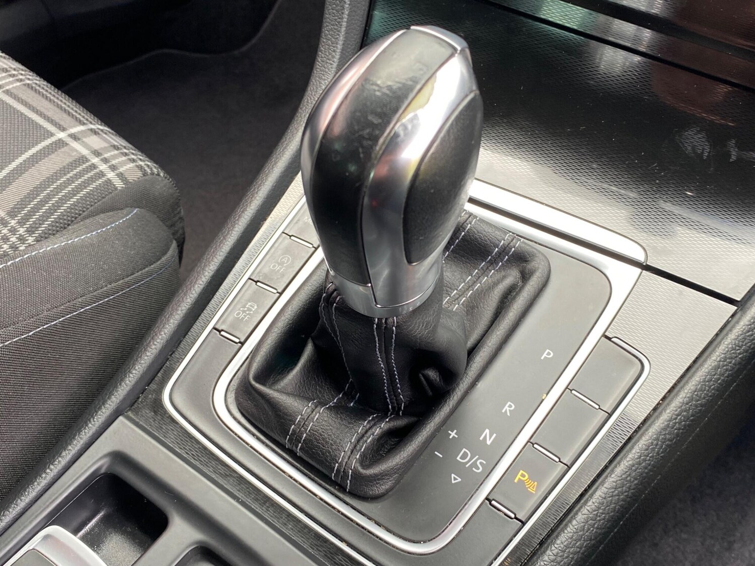 Used Volkswagen Golf for sale - 77864798: Photo 37