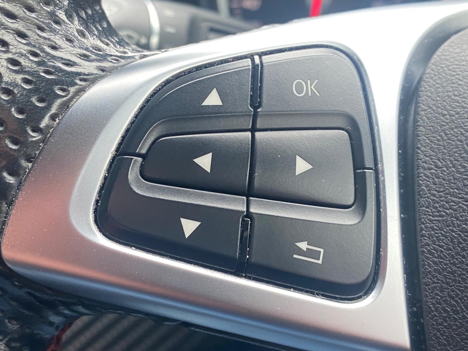 Used Mercedes-Benz A-Class for sale - 77864796: Photo 43