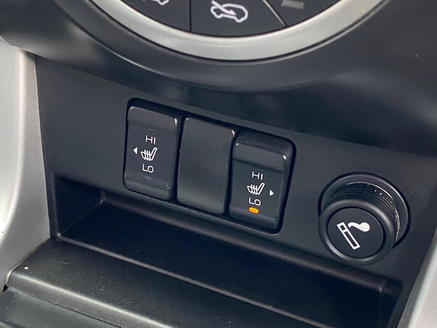 Used Isuzu D-Max for sale - 77864799: Photo 41