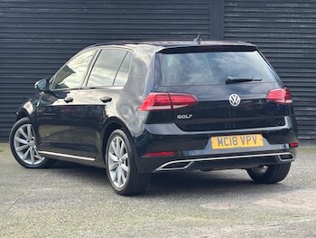 Used Volkswagen Golf 2018 for sale - 78573029: Photo