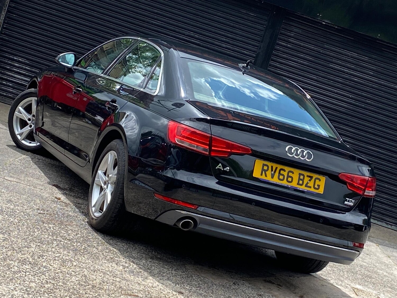 Used Audi A4 for sale - 77864803: Photo 12