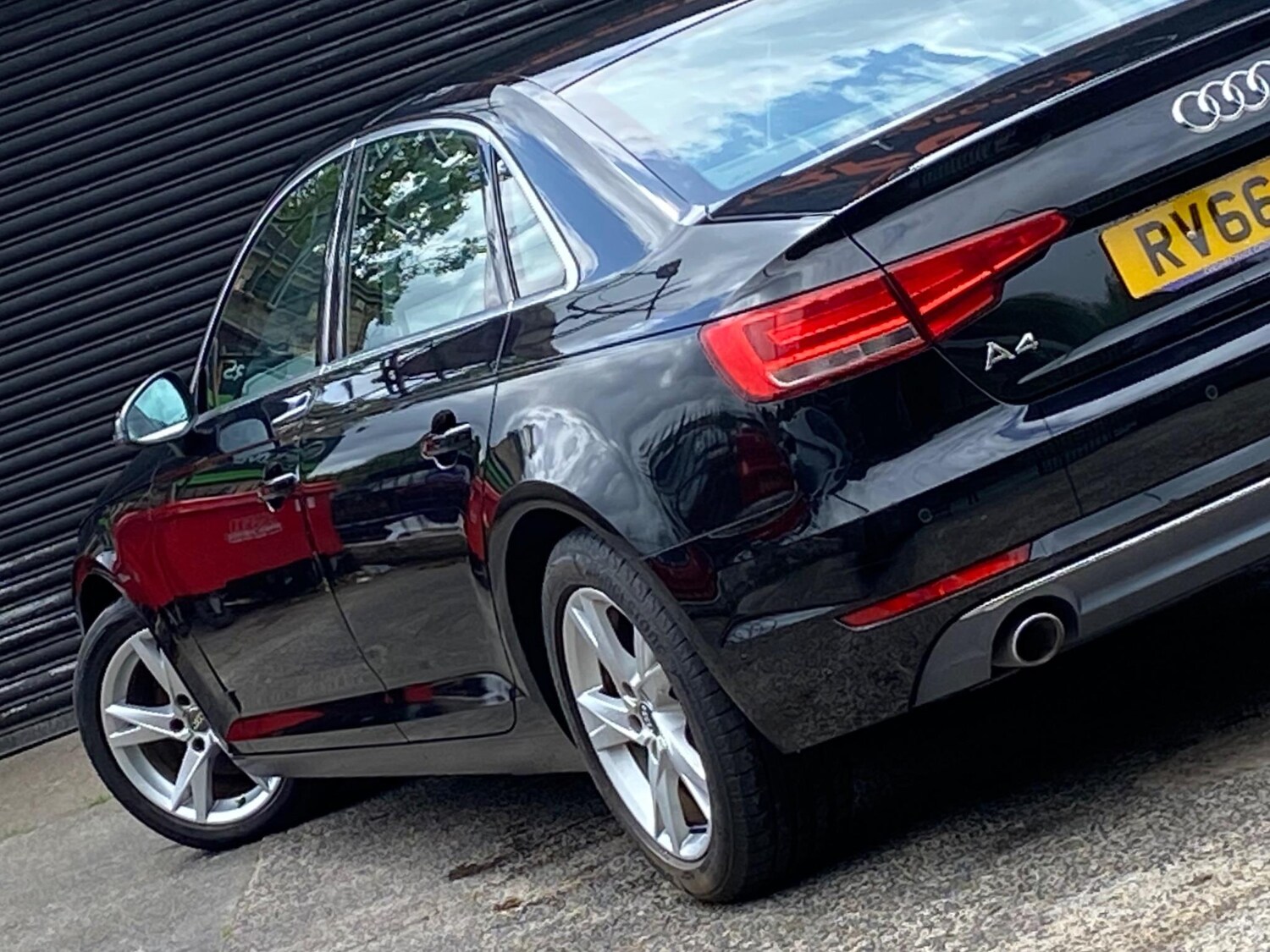 Used Audi A4 for sale - 77864803: Photo 24