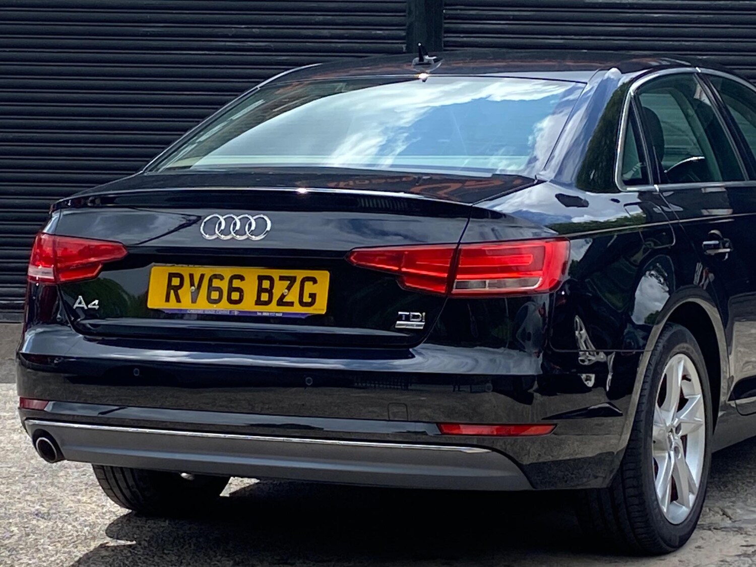 Used Audi A4 for sale - 77864803: Photo 26