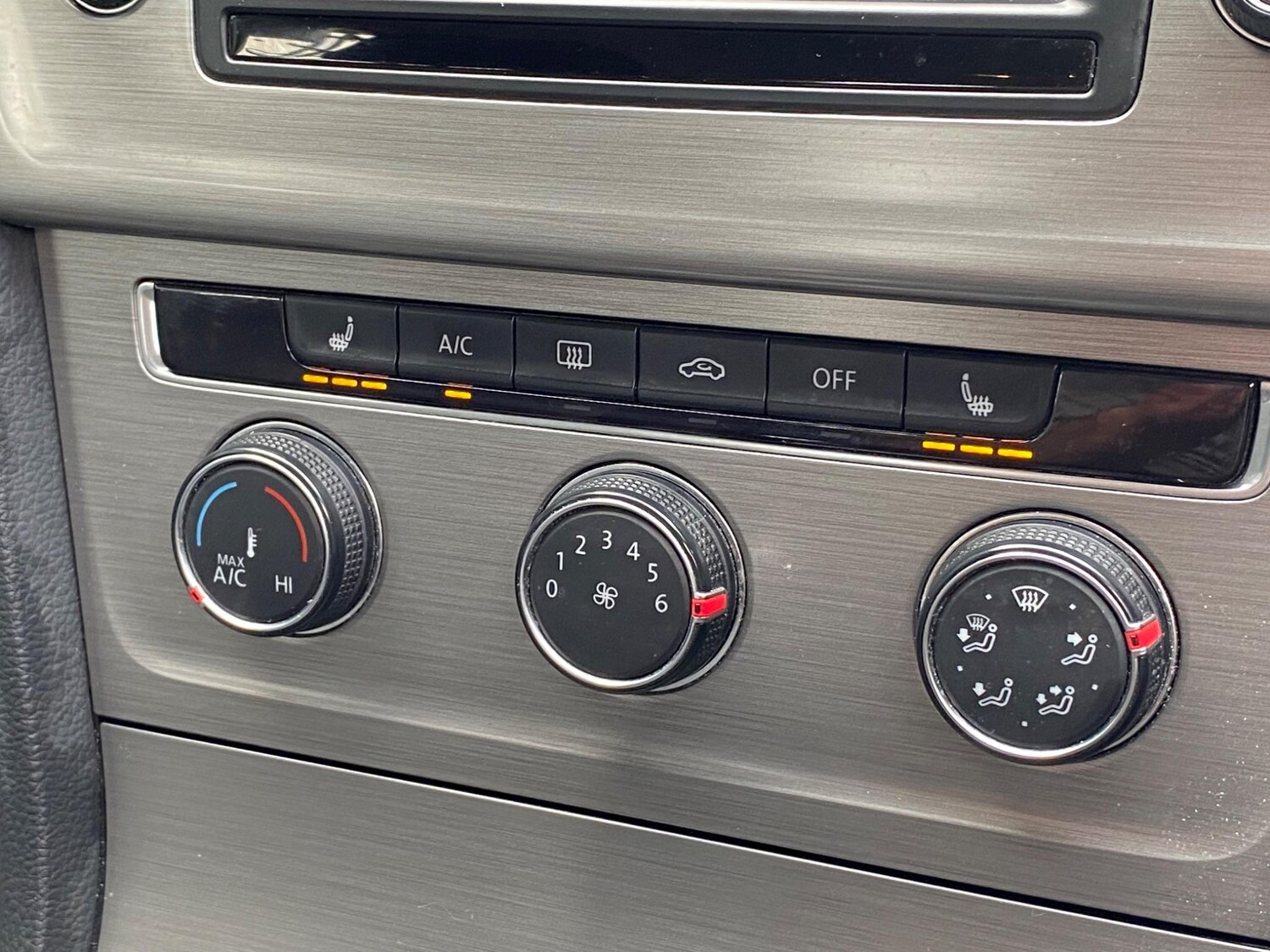 Used Volkswagen Golf for sale - 77864784: Photo 33