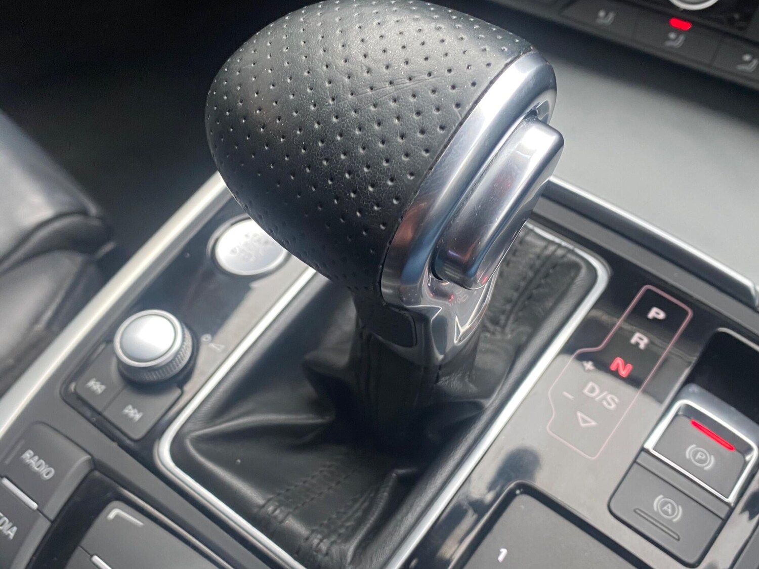 Used Audi A6 Saloon for sale - 77864778: Photo 37