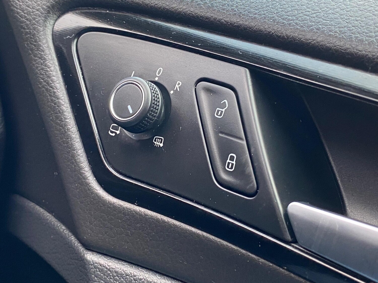 Used Volkswagen Golf for sale - 77864794: Photo 38