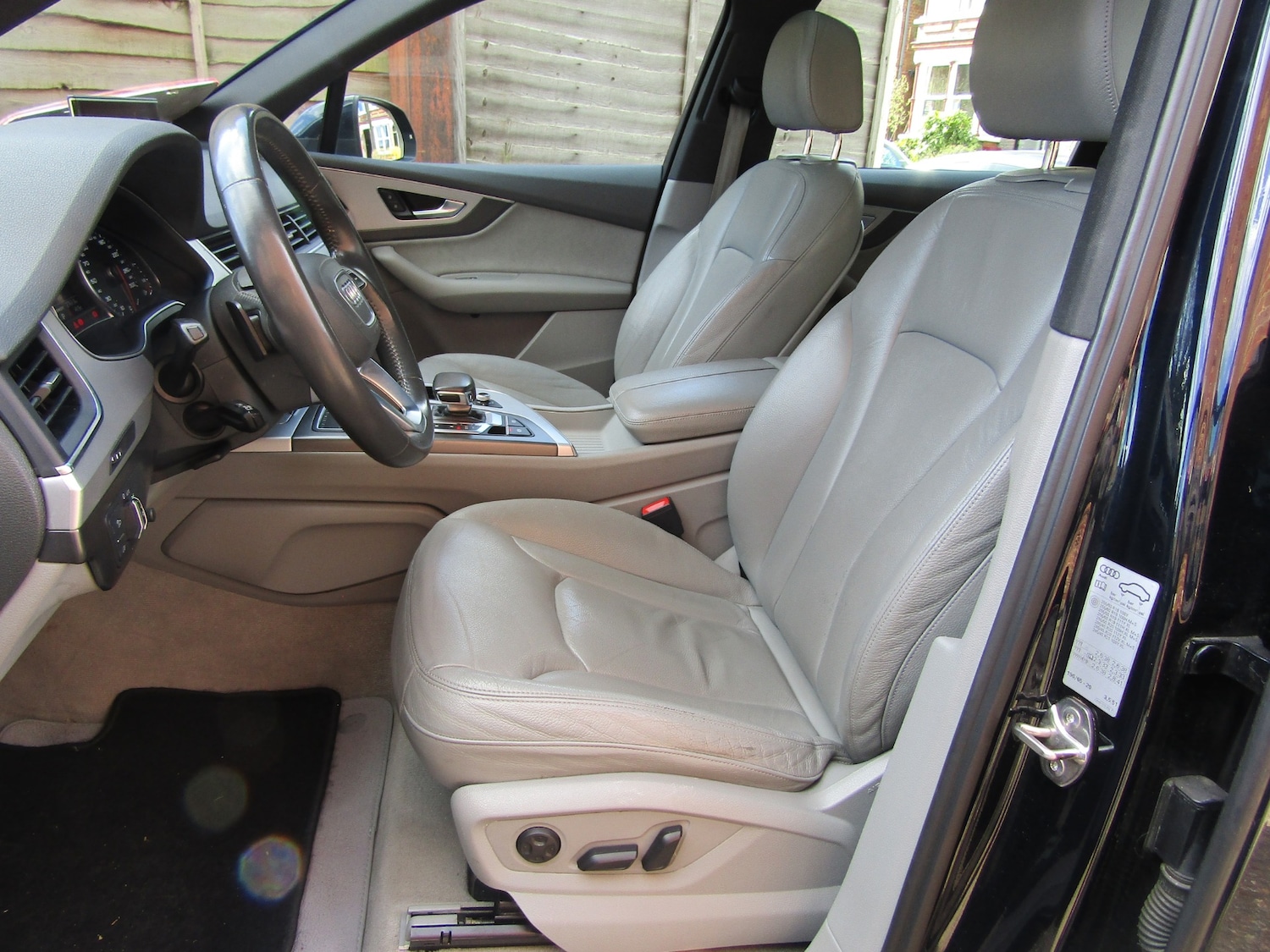 Used Audi Q7 2015 for sale - 78054301: Photo 14