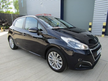 Used Peugeot 208 2018 for sale - 78754379: Photo