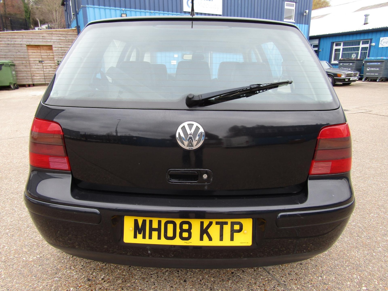 Vehicle 8