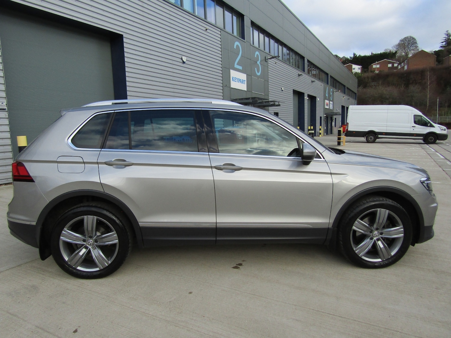 Used Volkswagen Tiguan 2016 for sale - 77045795: Photo 12