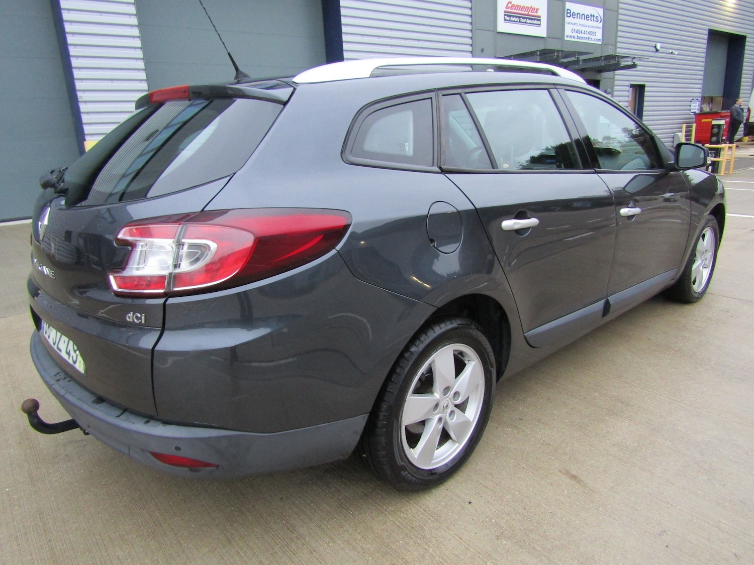 Used Renault Megane 2010 for sale - 76922105: Photo 11