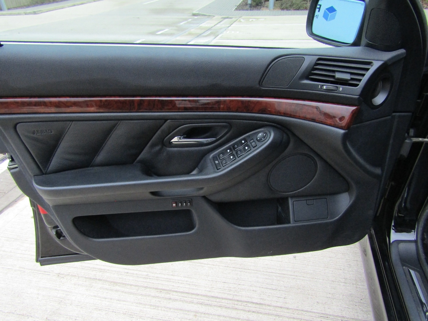 Used BMW 5 Series for sale - 77702805: Photo 10