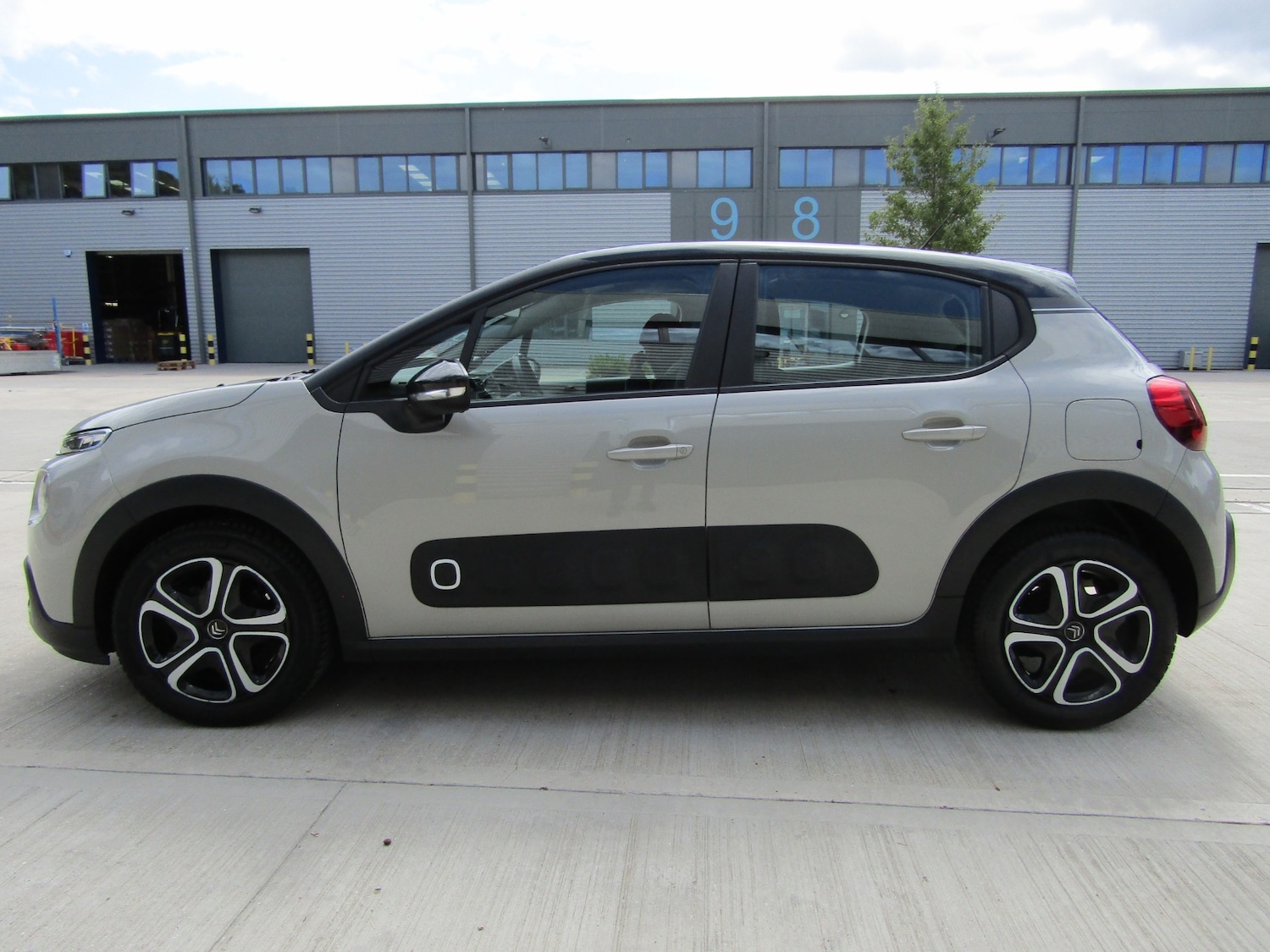 Vehicle 3