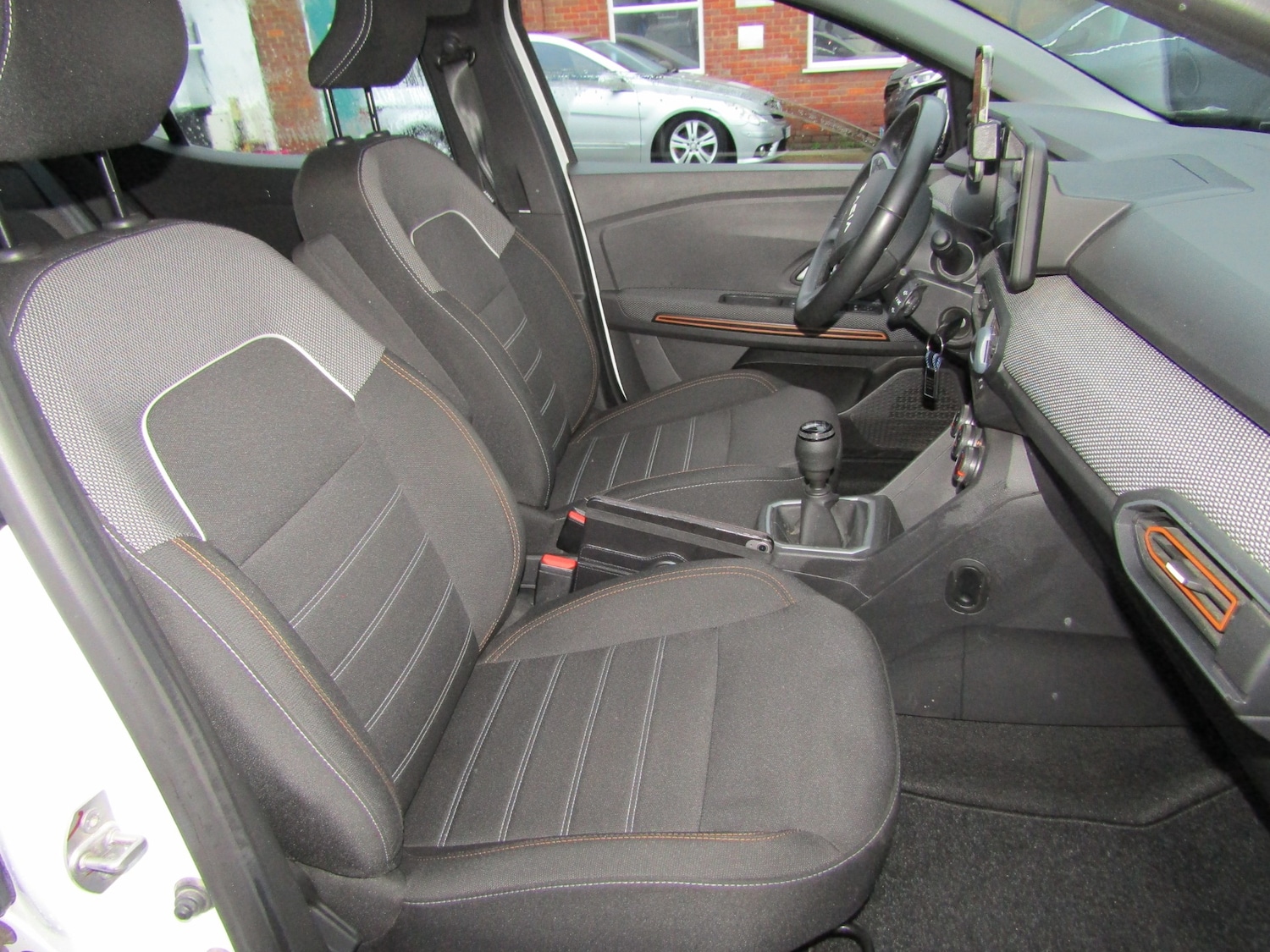 Used Dacia Sandero Stepway for sale - 76980343: Photo 24