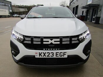 Used Dacia Sandero Stepway 2023 for sale - 76980343: Photo