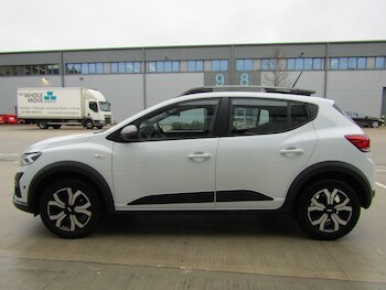 Used Dacia Sandero Stepway 2023 for sale - 76980343: Photo