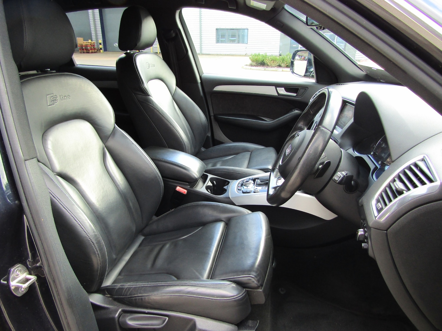 Used Audi Q5 2016 for sale - 77225402: Photo 20