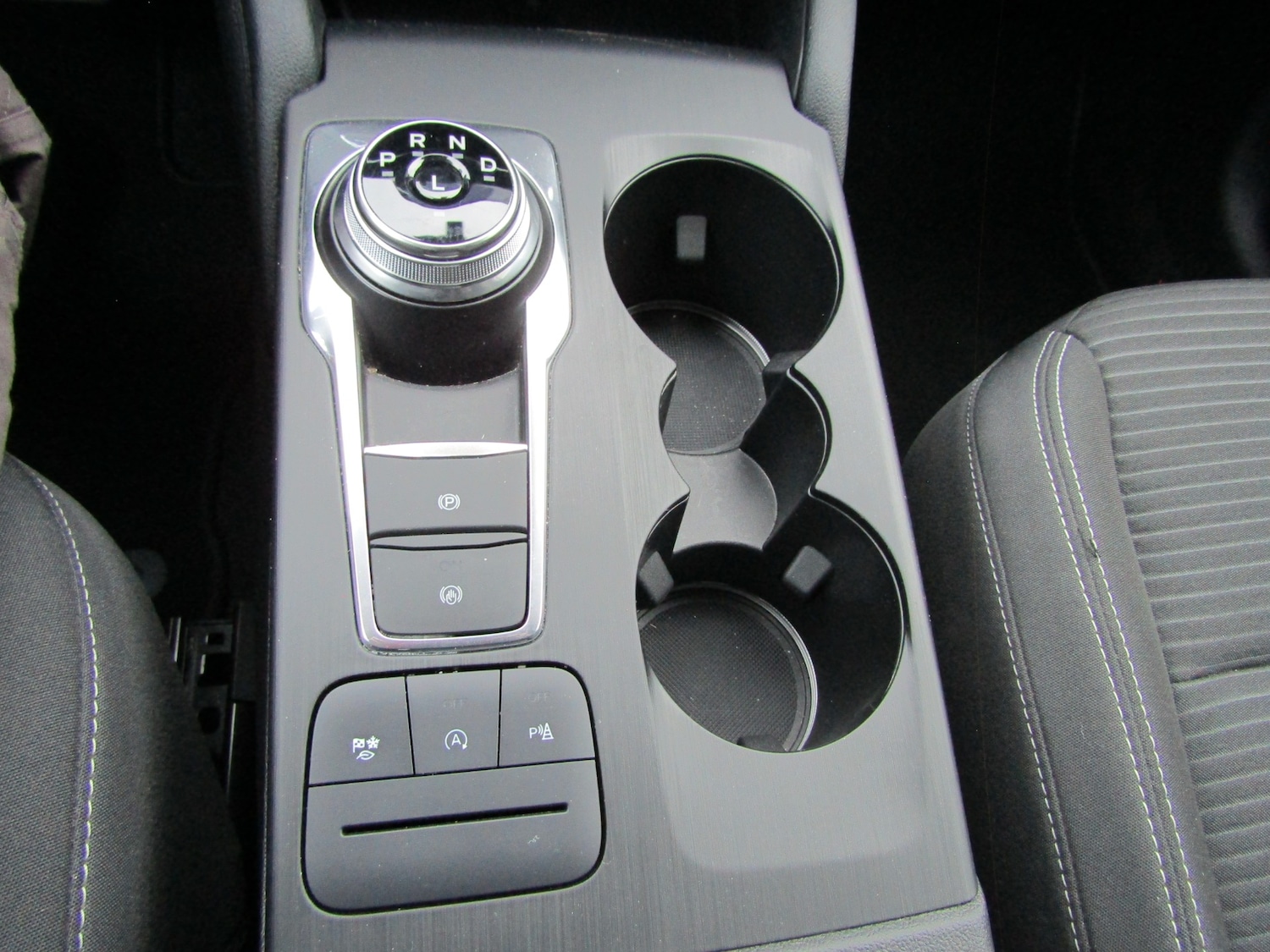 Used Ford Kuga 2020 for sale - 76557131: Photo 11