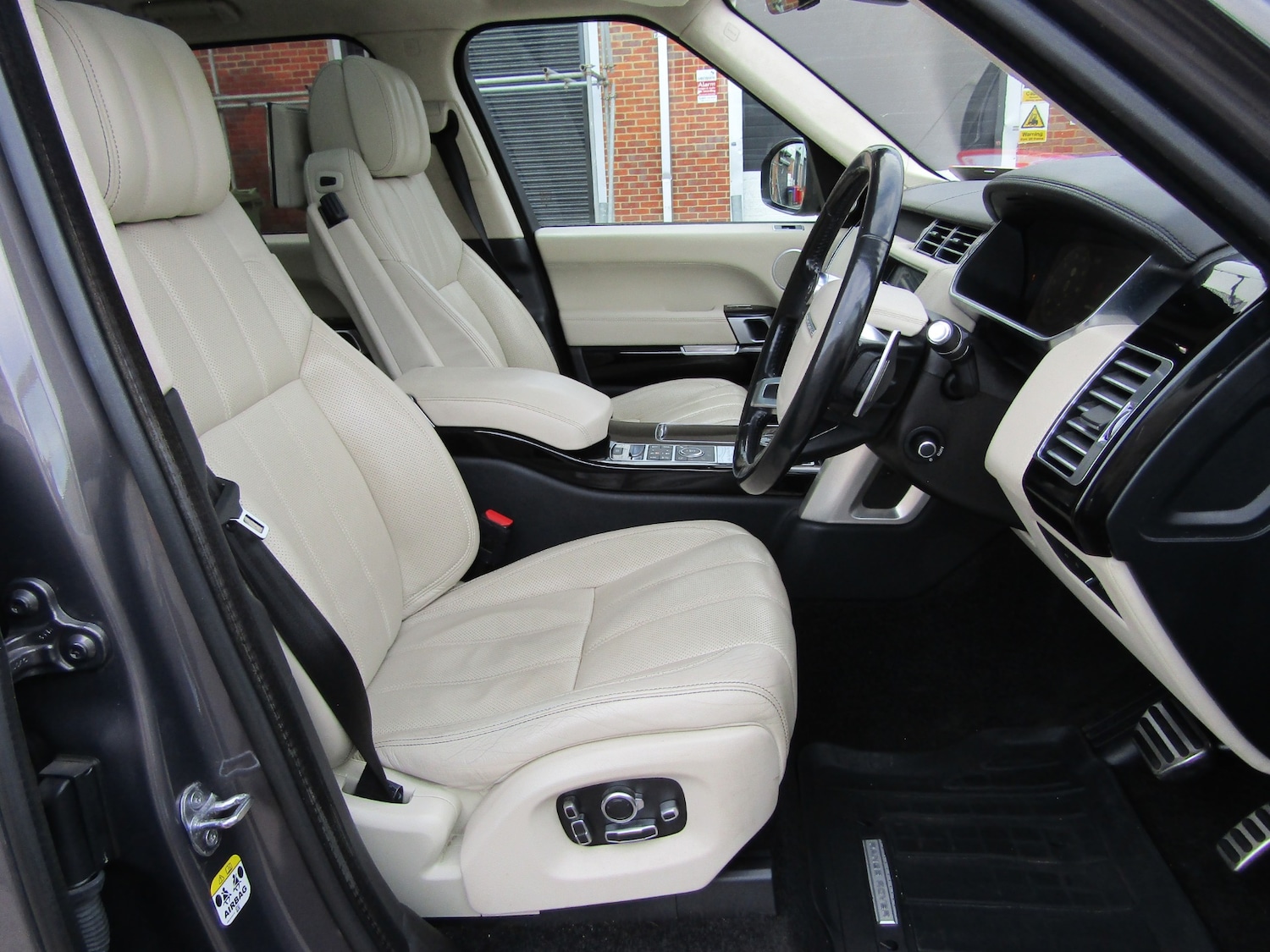 Used Land Rover Range Rover 2016 for sale - 77311516: Photo 11